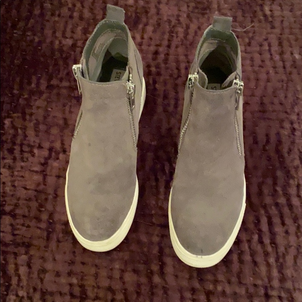 Wedgie sneaker